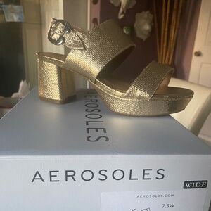 Aerosoles CAMERA SOFT GOLD PLATFORMS.